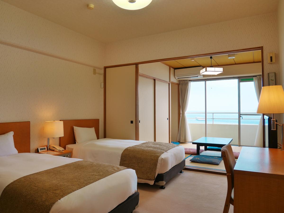 Wisterian Life Club Atami Hotel Atami  Exterior photo