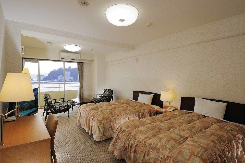 Wisterian Life Club Atami Hotel Atami  Exterior photo